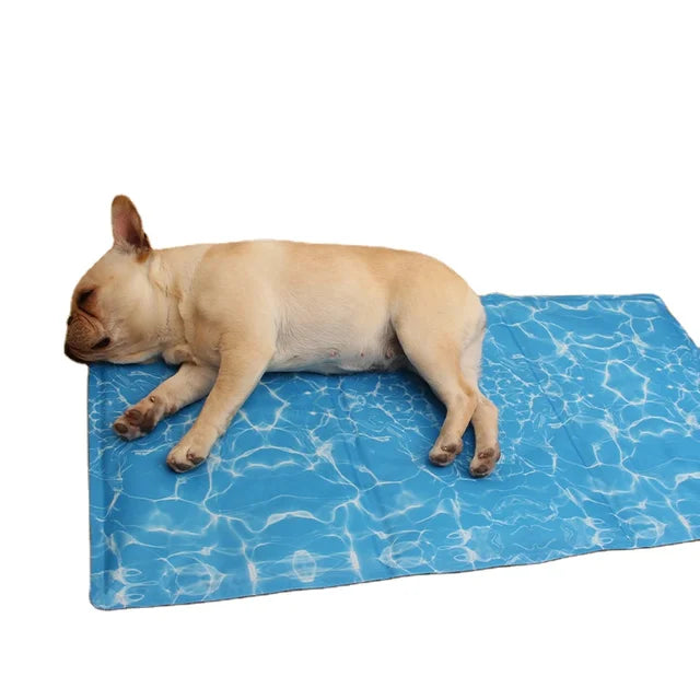 Self-cooling gel pet mat for dogs and cats
