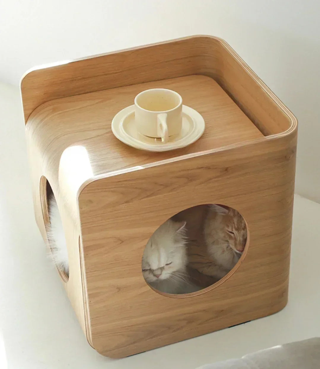 2-in-1 Wooden Cat House Side Table – Curved Bedside Nightstand & Indoor Pet Condo with Cushion
